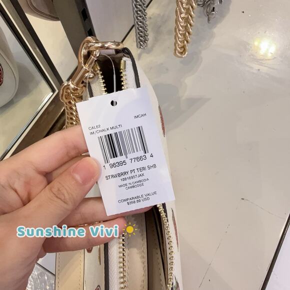 NWT Coach Teri Shoulder Bag Strawberry Print Red Pink White Handbag CAL62 - Picture 6 of 12